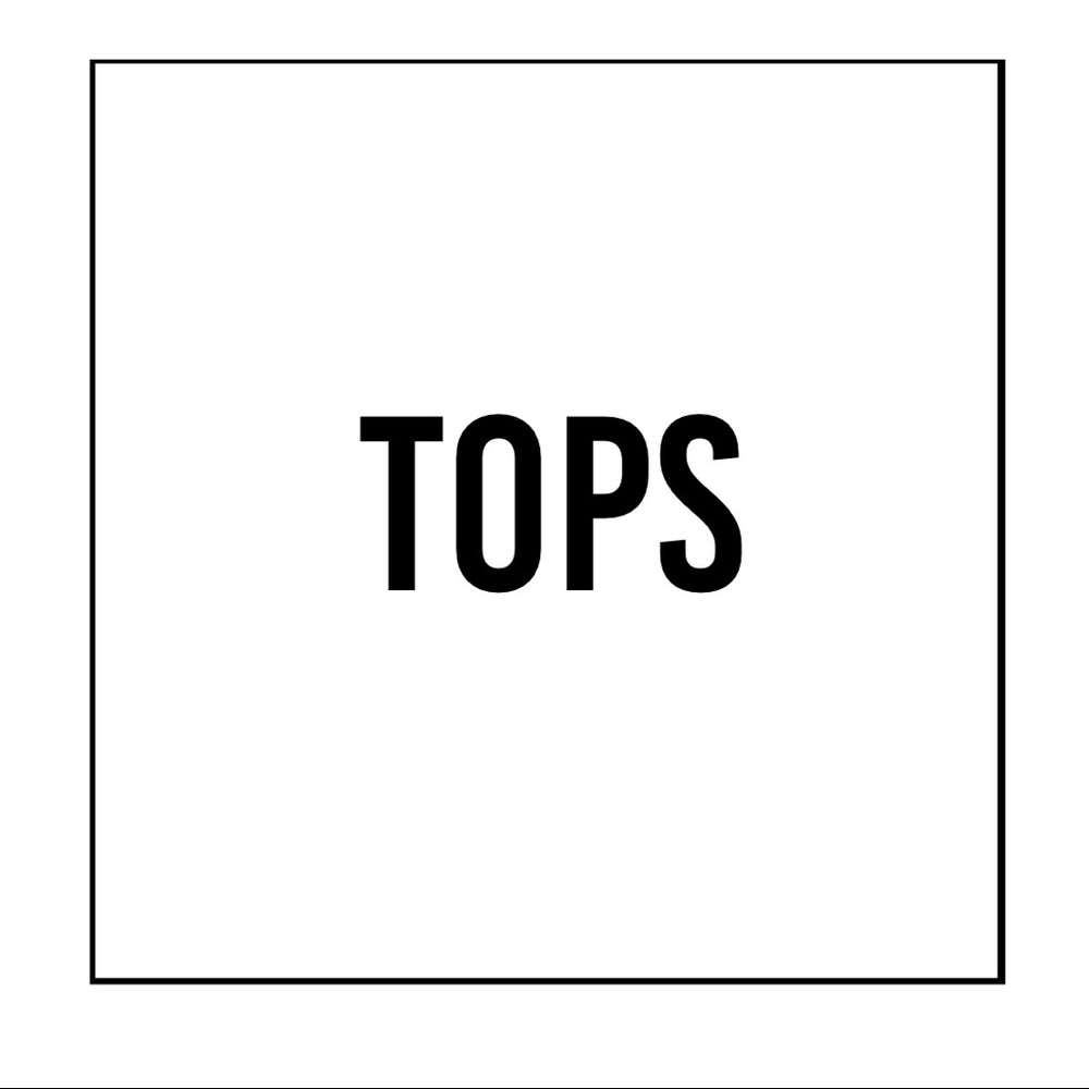 Tops ⬇️ @anniemedina 🌻